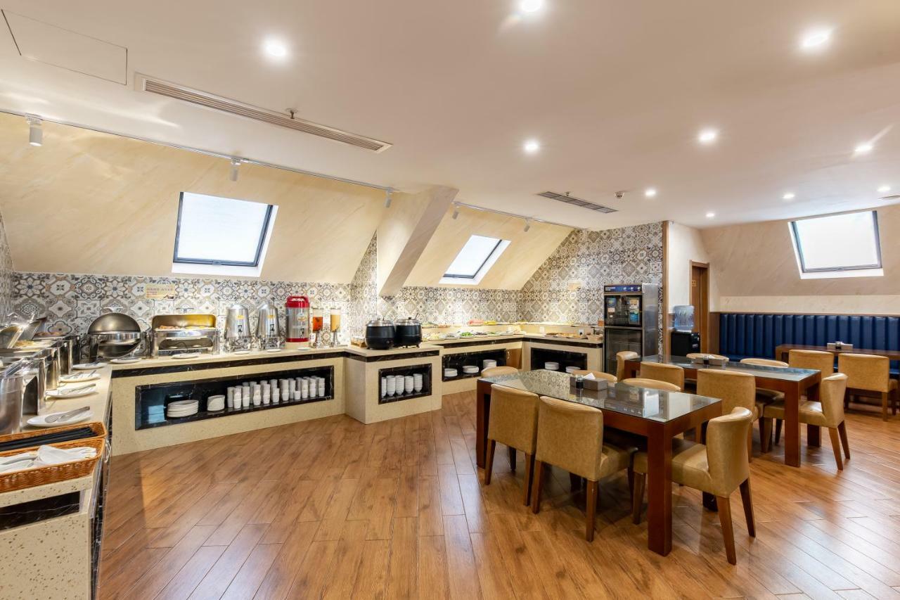Yiwu Best Hotel Екстериор снимка