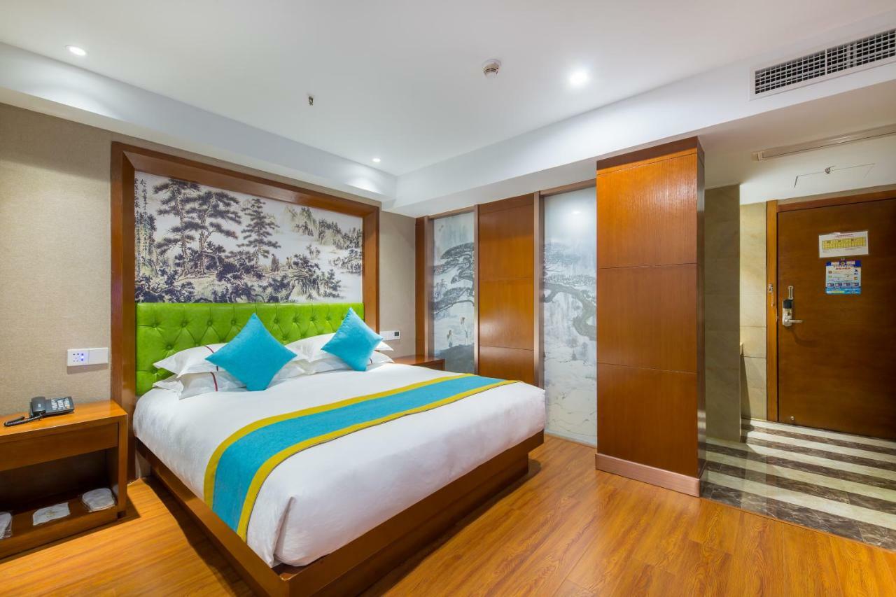 Yiwu Best Hotel Екстериор снимка