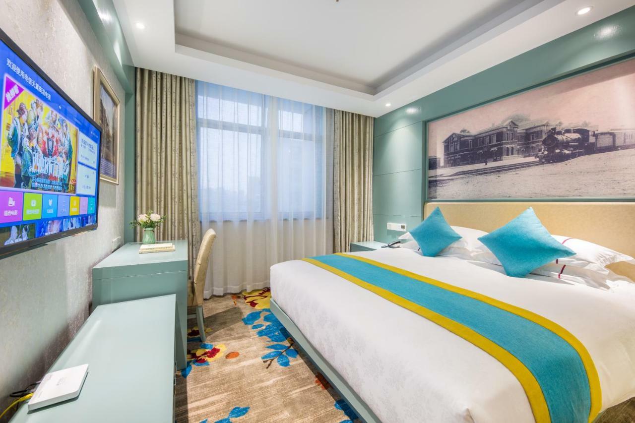 Yiwu Best Hotel Екстериор снимка